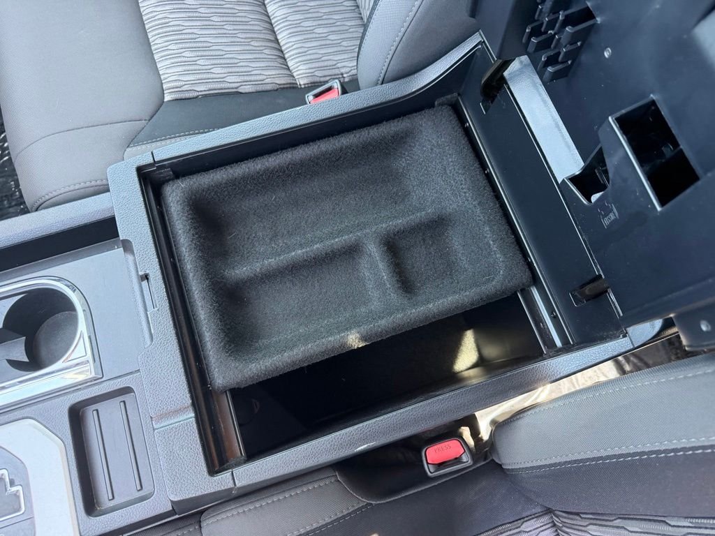 Used 2019 Silver Sky Metallic Toyota SR5 image 26