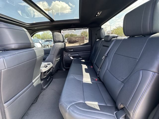 Certified Used 2025  Toyota Platinum image 28
