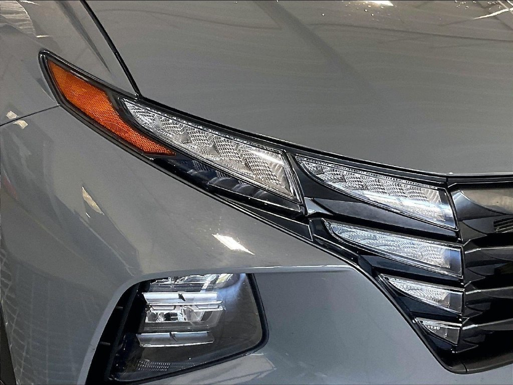 Used 2024 Hampton Gray Hyundai SEL image 32