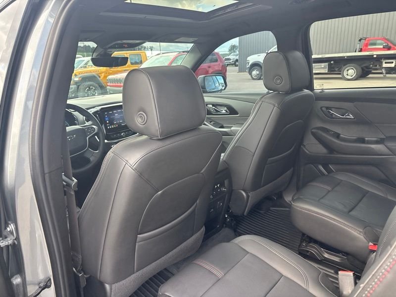 Used 2023 Gray Chevrolet RS image 18