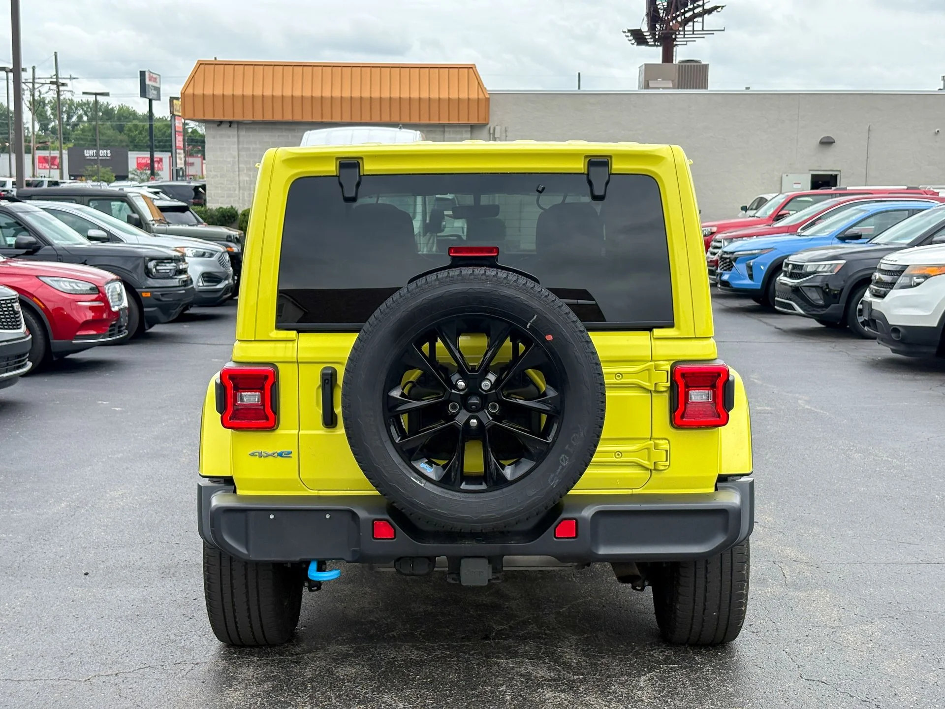 Used 2023 Yellow Jeep Sahara 4xe image 15