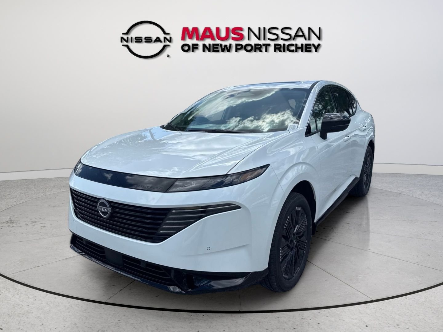 New 2026 White Nissan Platinum image 4