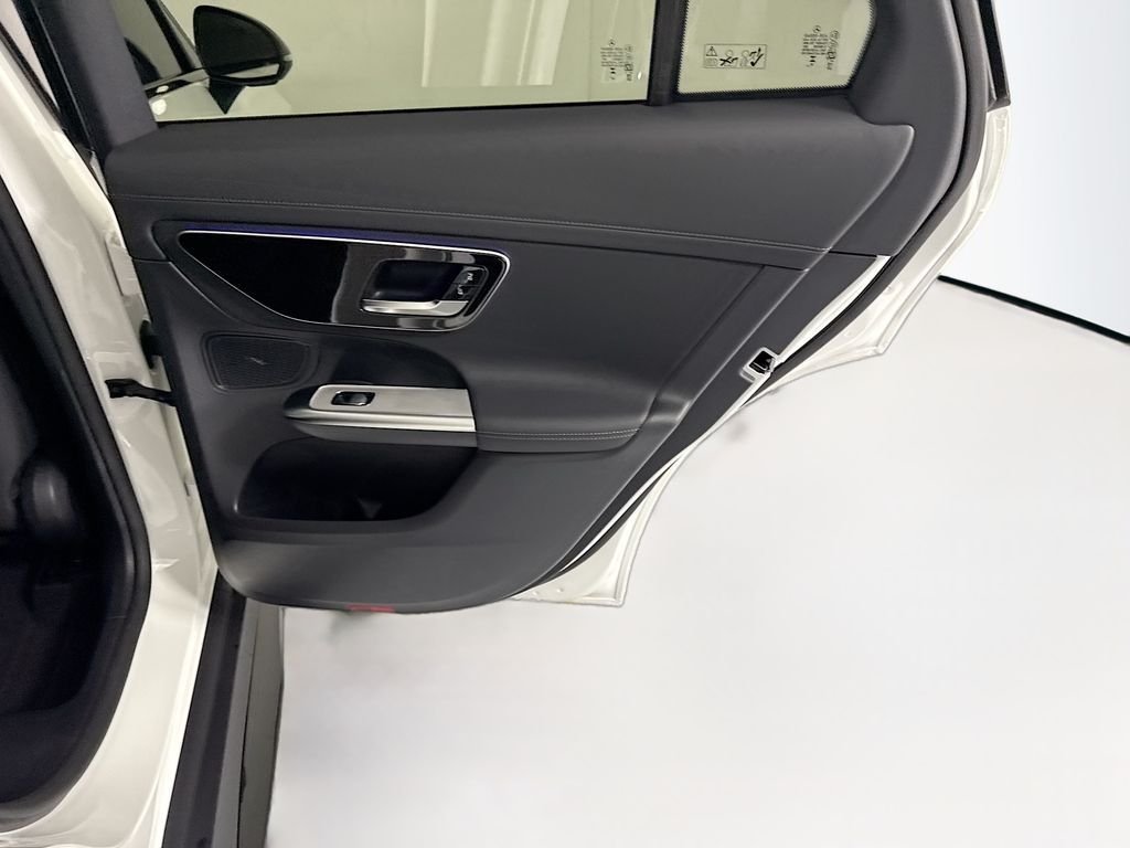New 2026 Polar White Mercedes-Benz GLC 43 AMG® image 28