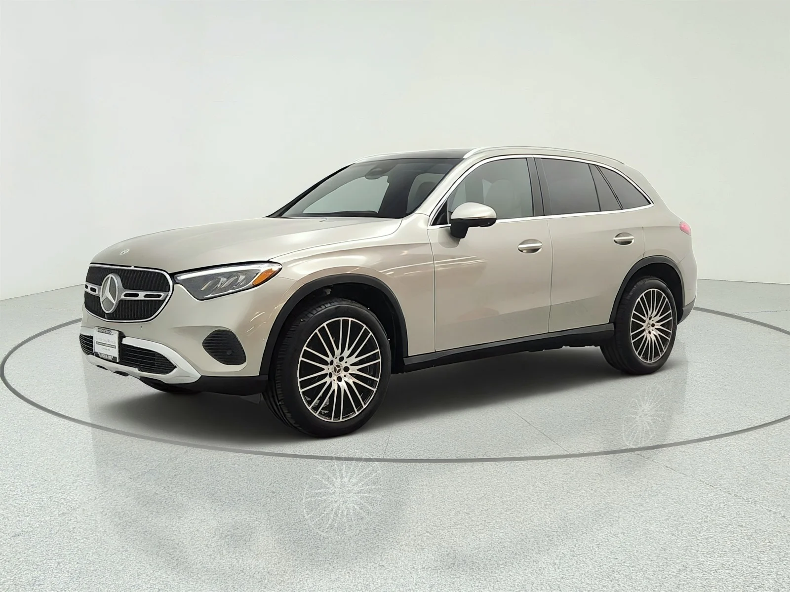 Used 2023 Mojave Silver Metallic Mercedes-Benz GLC 300 SUV image 1