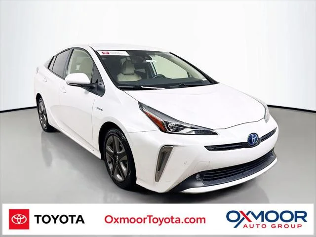Certified Used 2022 WIND CHILL PEARL Toyota  image 1