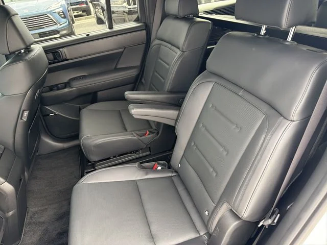 Used 2026 White Hyundai Calligraphy image 13