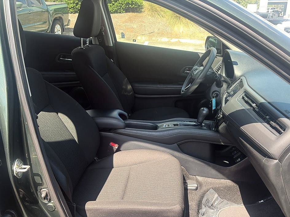 Used 2017 Misty Green Pearl Honda LX image 21