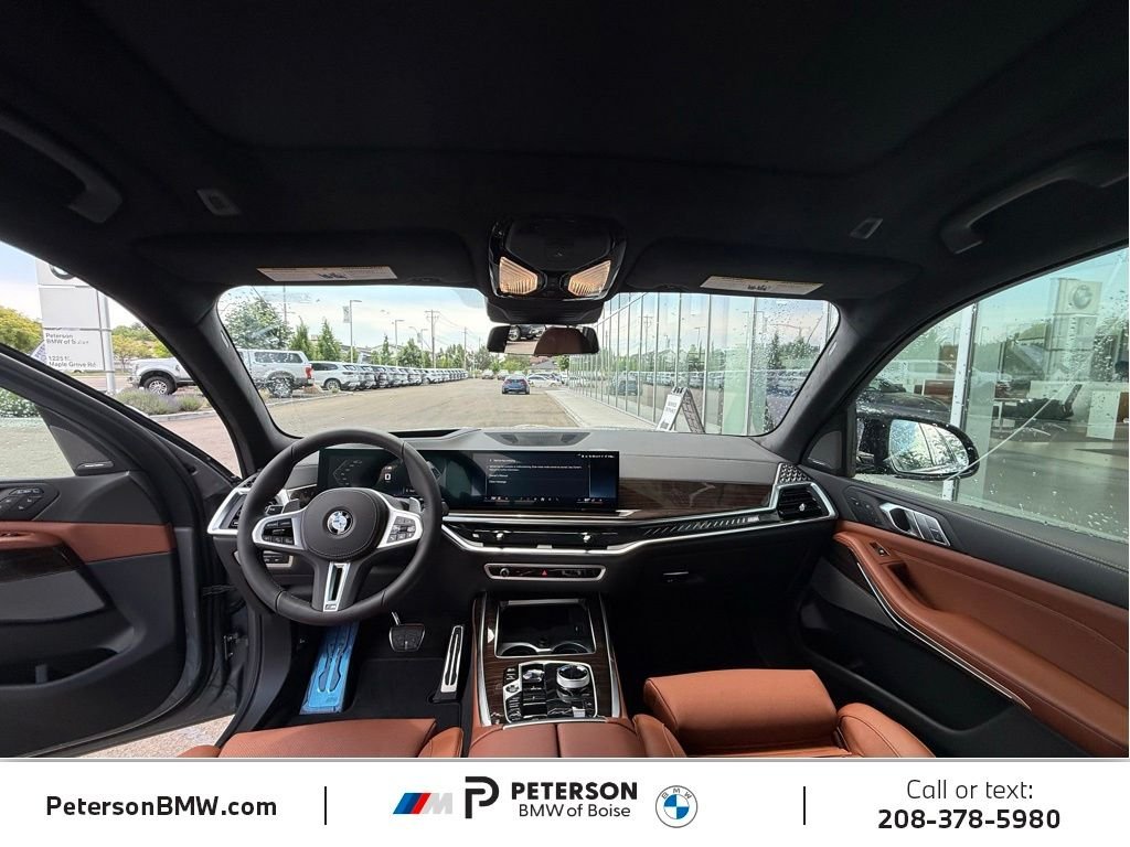New 2027 Skyscraper Grey Metallic BMW M60i image 26