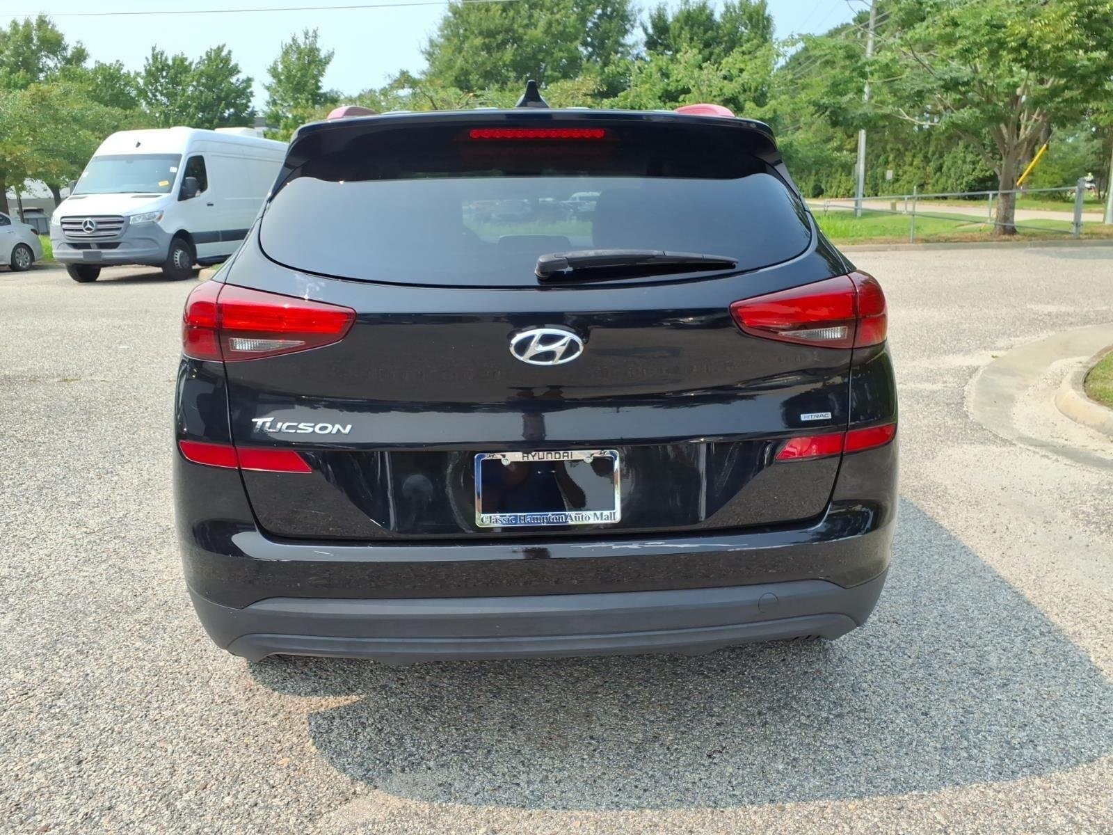 Used 2020 Black Noir Pearl Hyundai Value image 7