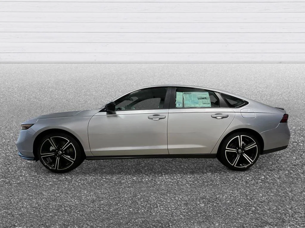 New 2026 Solar Silver Metallic Honda Sport image 2