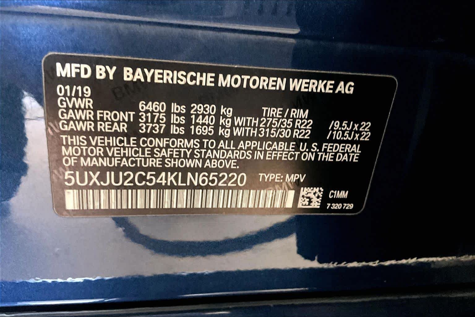 Used 2019 Phytonic Blue Metallic BMW xDrive50i image 32