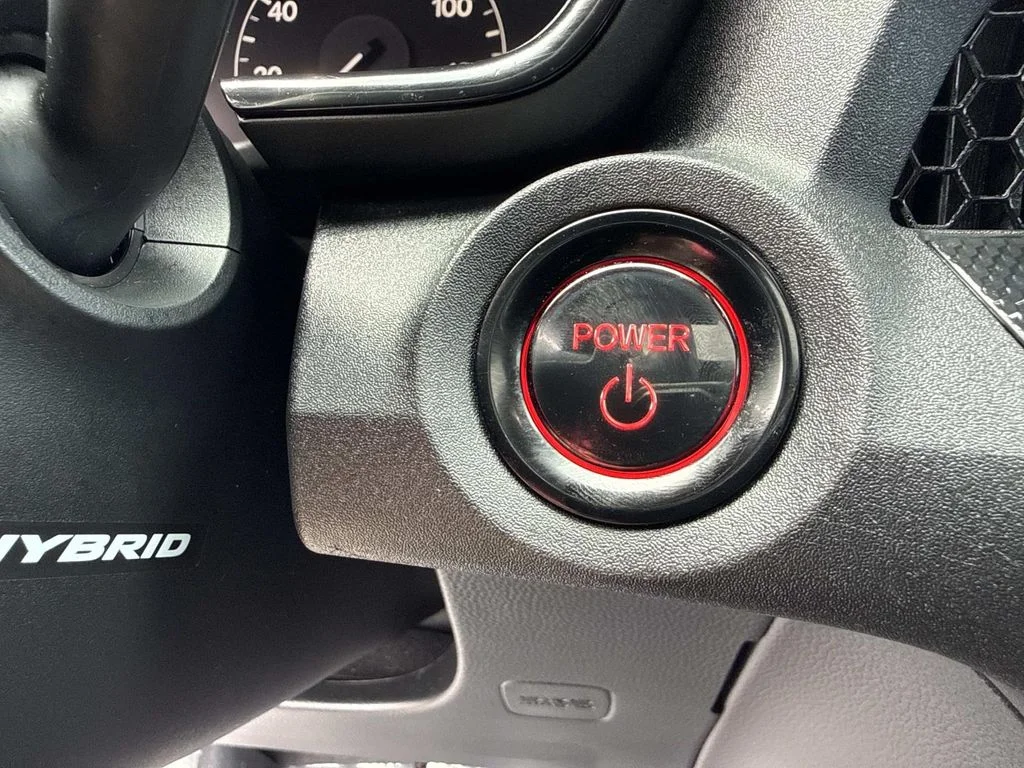 Used 2024  Honda Sport image 34