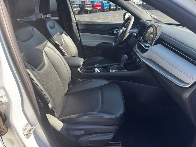 Certified Used 2025 White Jeep Limited image 14