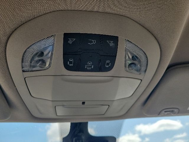 Used 2023 White Chrysler LX image 15
