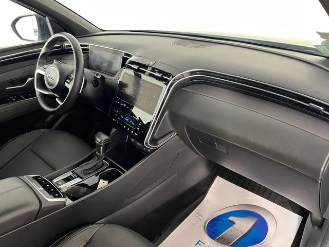 Used 2024 Green Hyundai Limited image 39