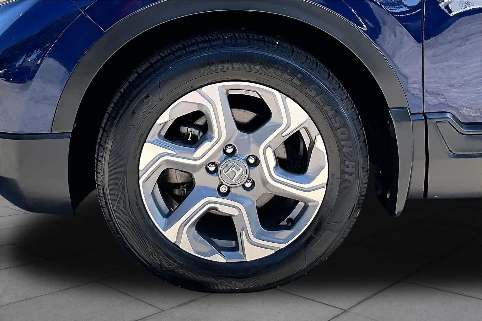 Used 2019 Obsidian Blue Pearl Honda EX image 11