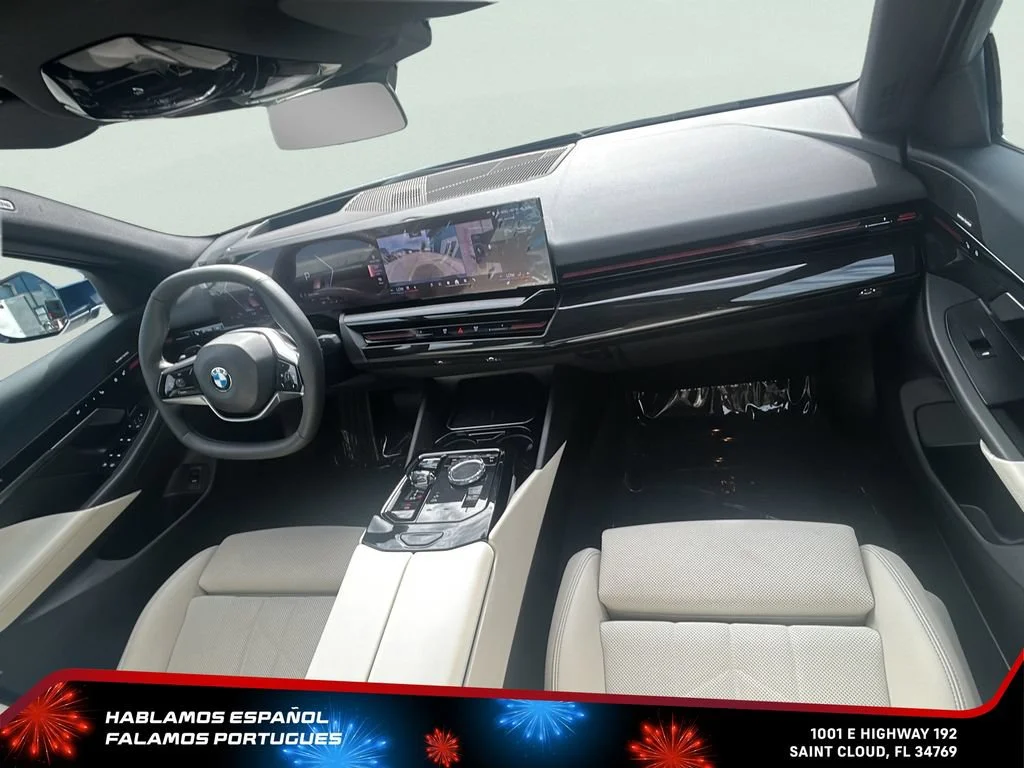 Used 2024 Blue BMW xDrive image 34