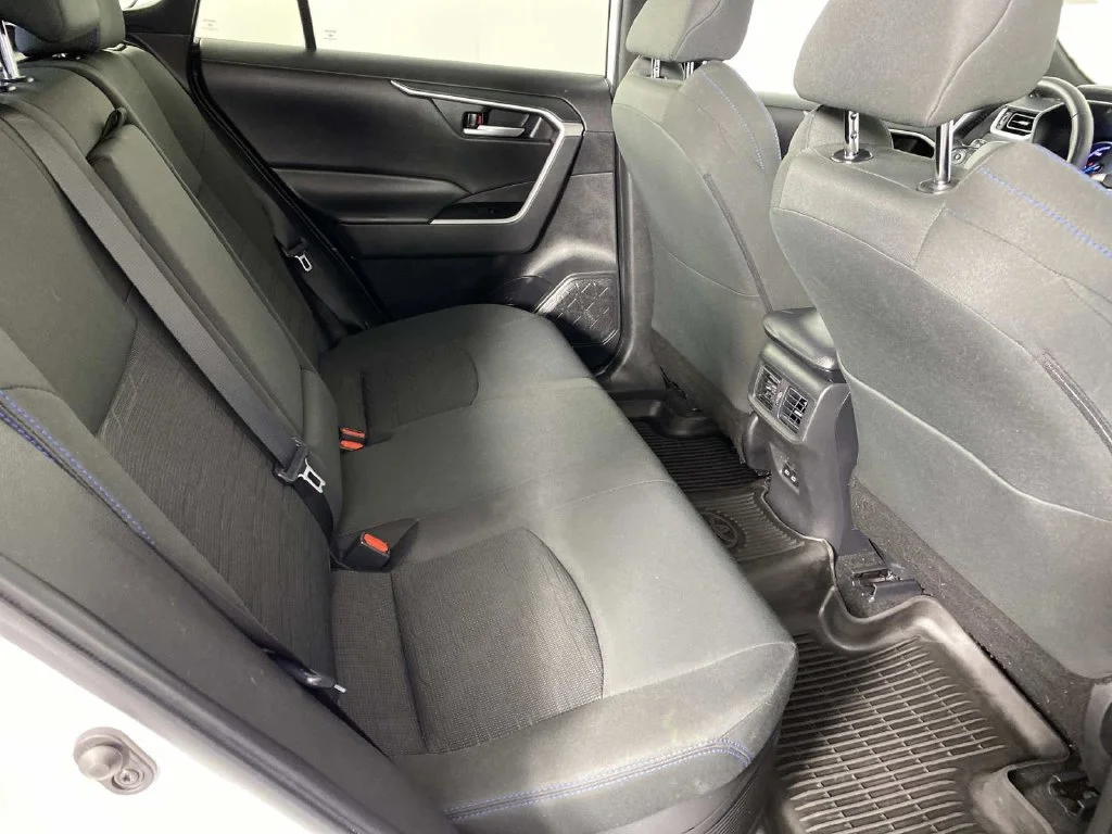 Used 2024 Pearl Toyota SE image 12