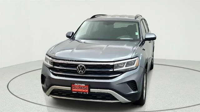 Used 2023 Gray Volkswagen 3.6L V6 SE w/Technology image 3