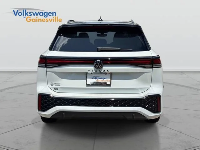 New 2026 Opal White Pearl Volkswagen SE R-Line Black image 5
