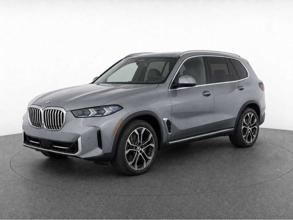 Used 2026 Gray Metallic BMW sDrive40i image 7