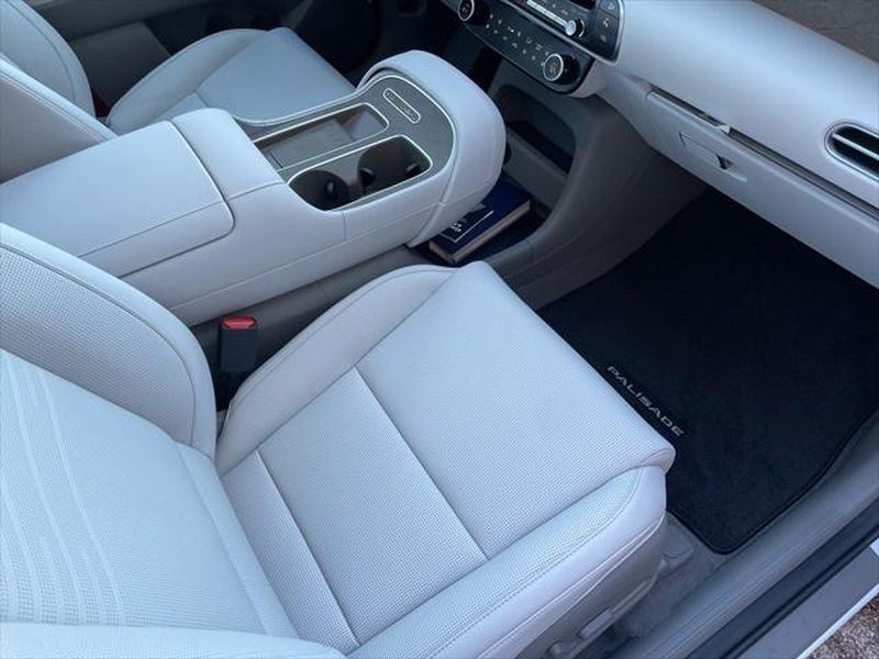New 2026 Creamy White Pearl Hyundai Limited image 28