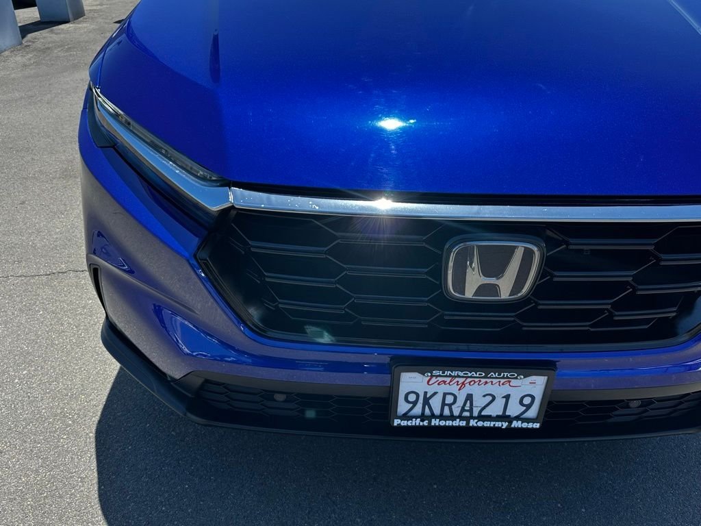 Used 2024  Honda EX-L image 4