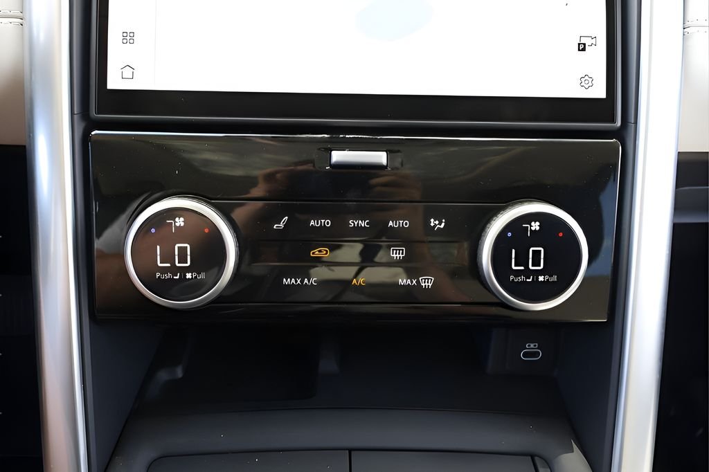 2025 Land Rover Discovery S - Photo 23