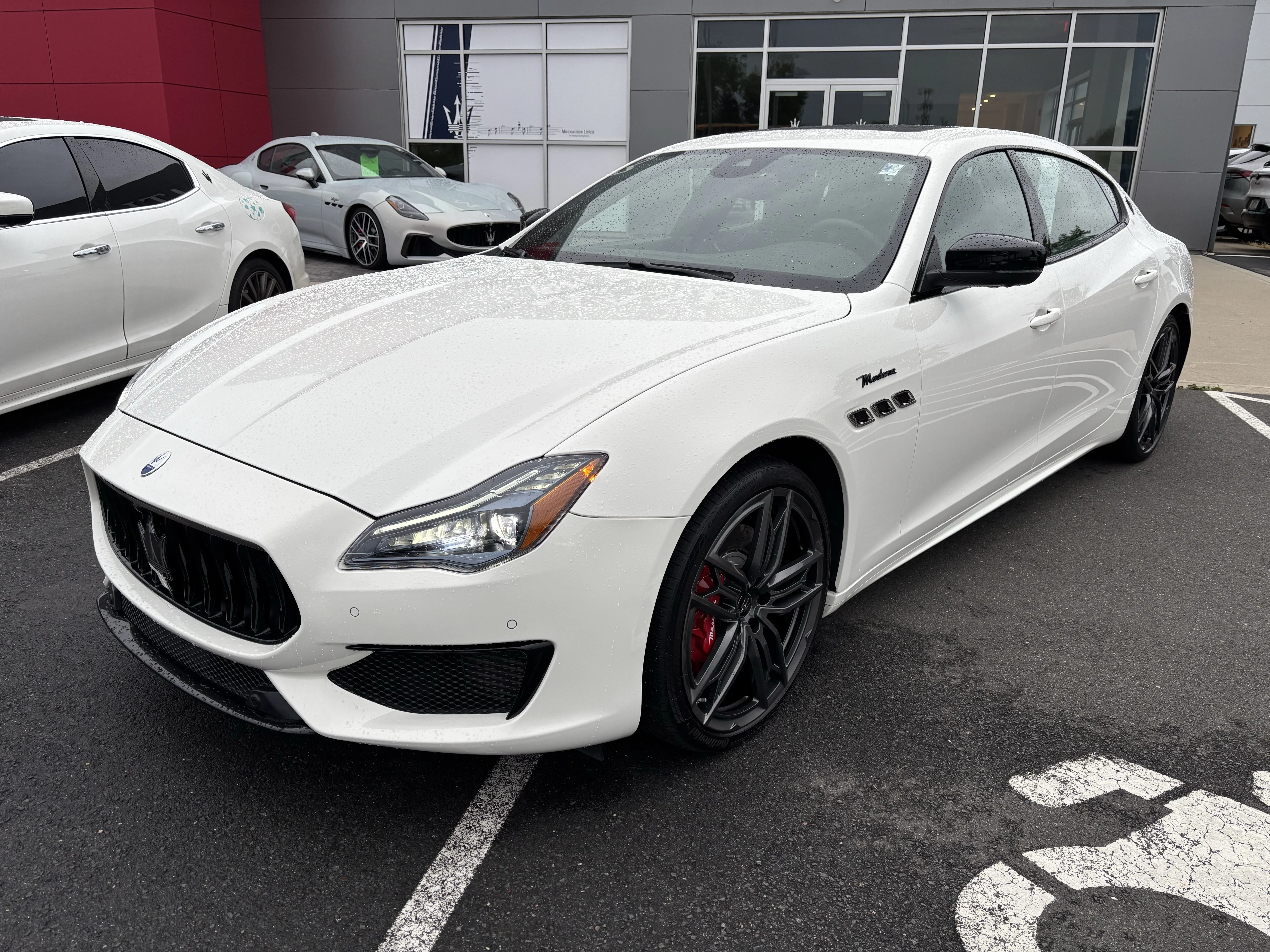 Certified Used 2022 Bianco Maserati Modena image 3