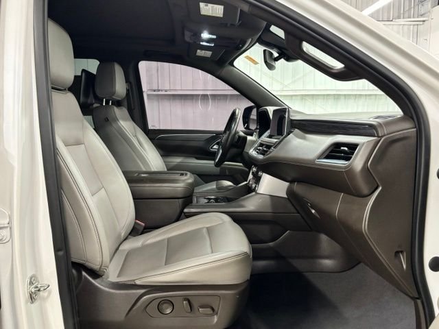 Used 2021 White GMC SLT image 23