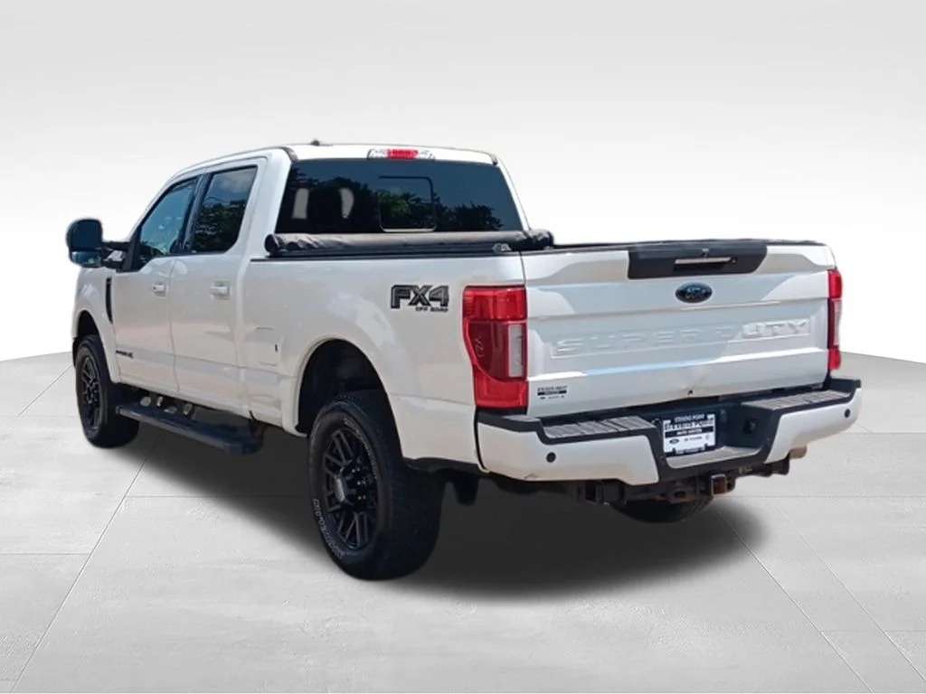 Used 2022 Star White Metallic Tri-Coat Ford Lariat image 5