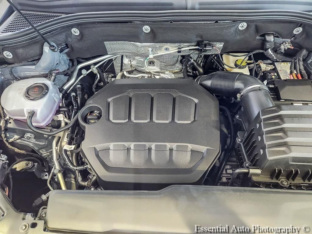 New 2026 Pure Gray Volkswagen 2.0T SE w/Technology image 7