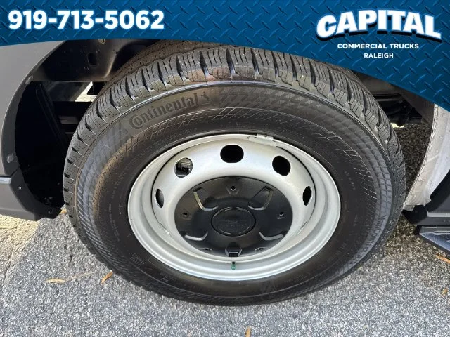 Used 2024 White Ford XL image 15