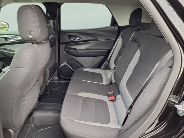New 2026 Mosaic Black Metallic Chevrolet LT image 17