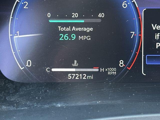 Certified Used 2024 WIND CHILL PEARL Toyota  image 27