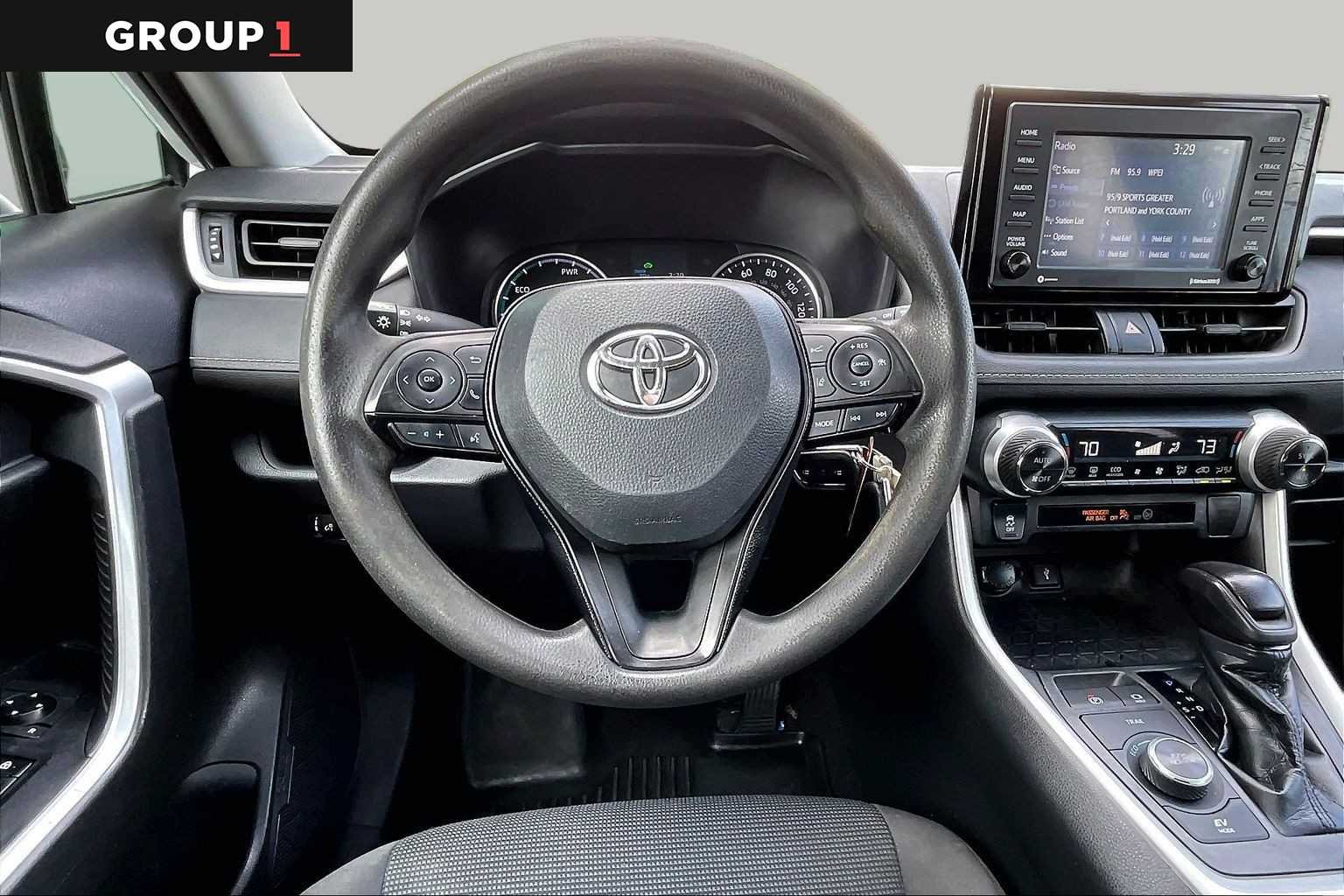 Used 2020 Super White Toyota Hybrid LE image 6