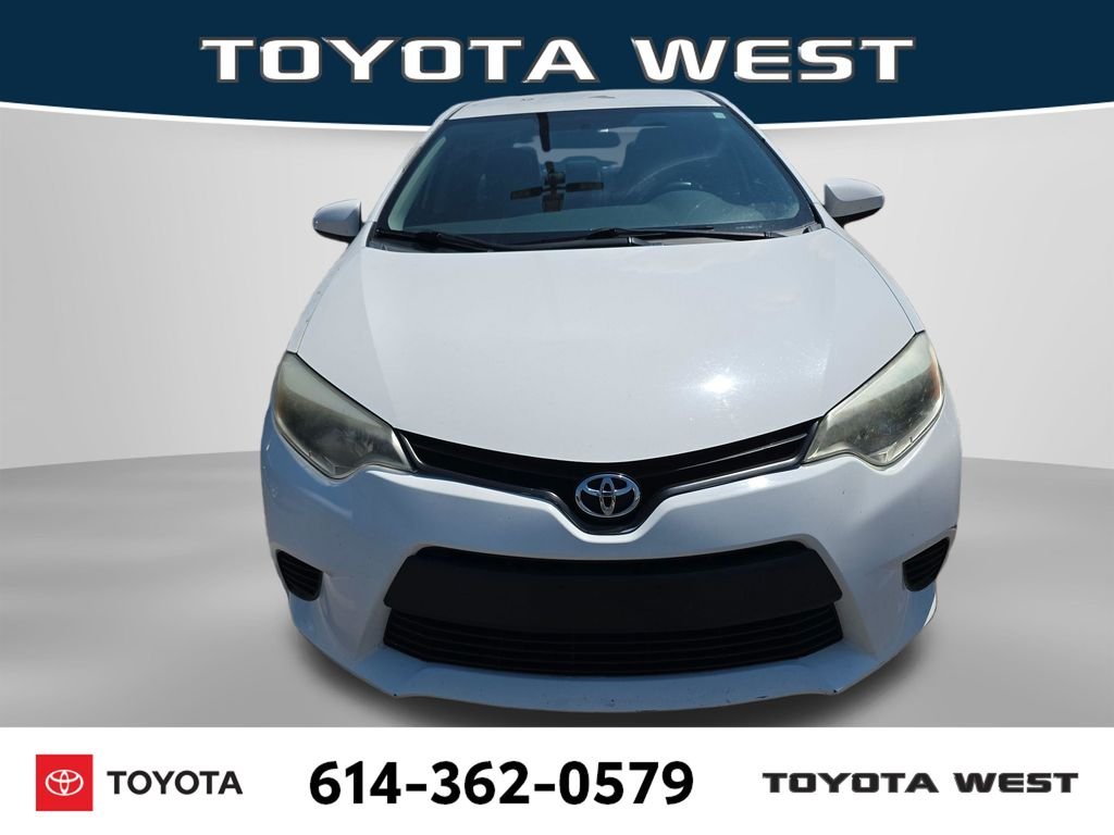 Used 2014 White Toyota LE image 2