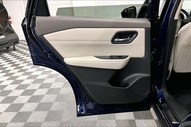 New 2026 Deep Ocean Blue Pearl Nissan Dark Armor image 35