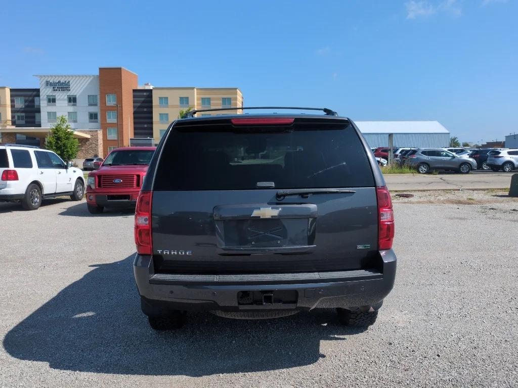 Used 2010 Taupe Gray Metallic Chevrolet LT image 7