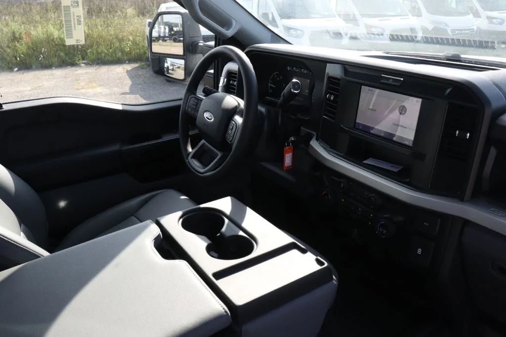 2026 Ford F-550 Super Duty Chassis Cab XL - Photo 12