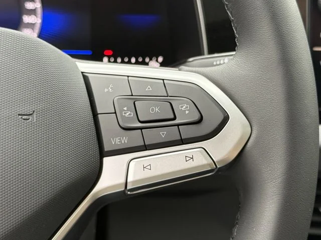 New 2026 White Volkswagen 1.5T SE image 12