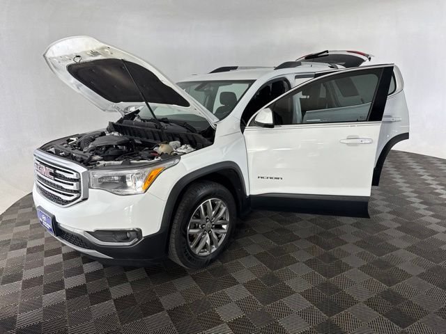 Used 2019 White GMC SLE-2 image 10