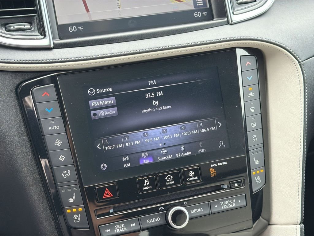 Used 2023 Gray INFINITI SENSORY image 12