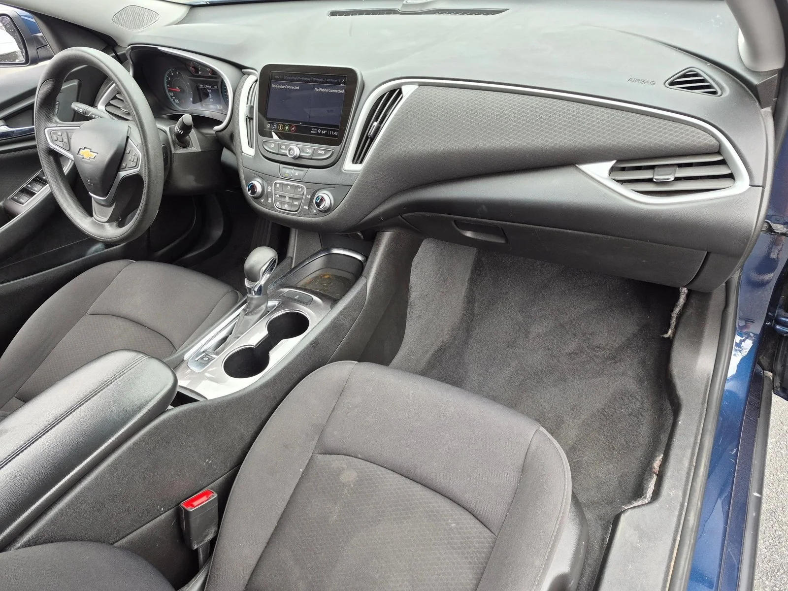 Used 2022 Northsky Blue Metallic Chevrolet LT image 18