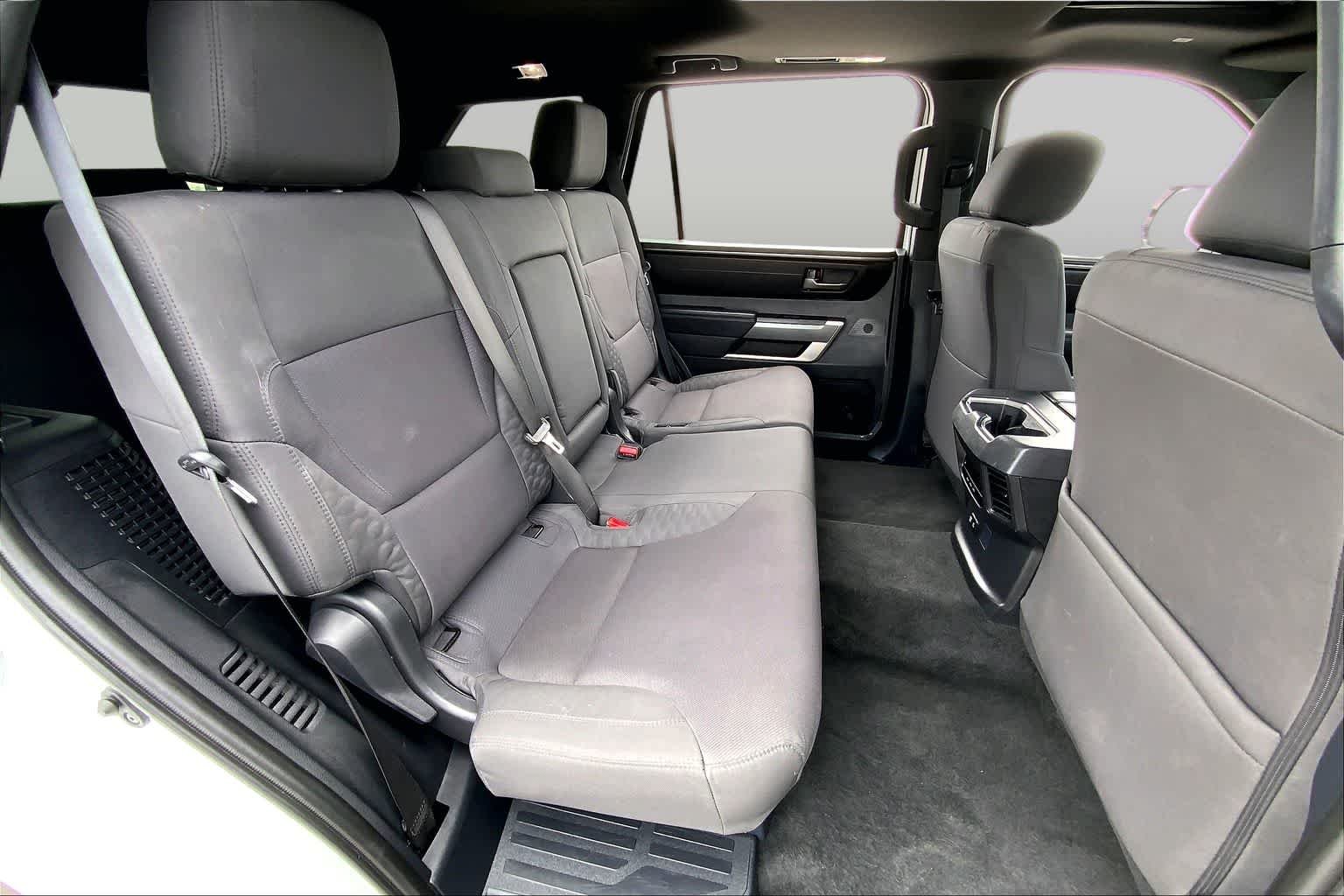 Used 2025 Ice Cap Toyota SR5 image 19