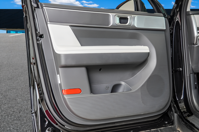 2025 Hyundai Santa Fe SEL - Photo 30