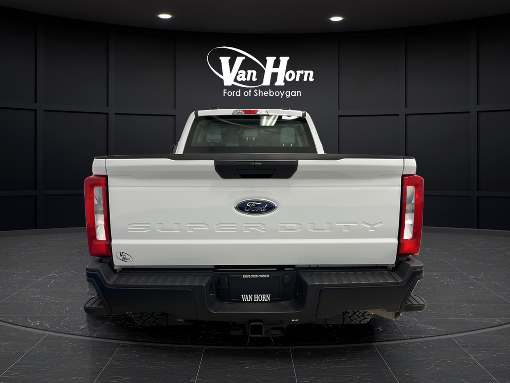 Used 2025 Oxford White Ford XL image 4