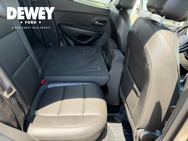 Used 2022 Stone Gray Metallic Chevrolet LT image 32