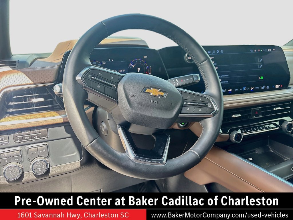Used 2025 Black Chevrolet High Country image 11