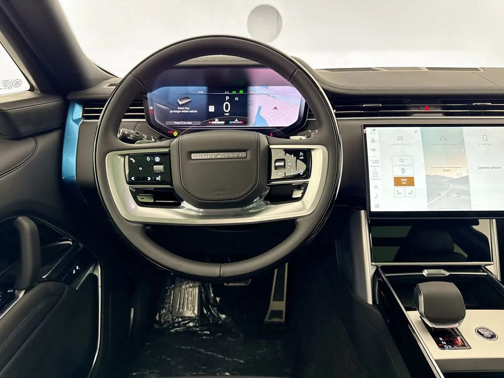 New 2026 Belgravia Green Land Rover SE image 23